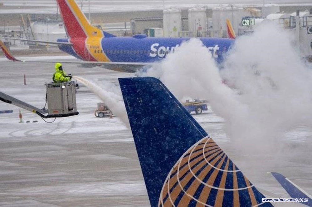 شركات طيران أمريكية تلغي الآف الرحلات الجوية، والحرارة إلى ما دون 13 تحت الصفر